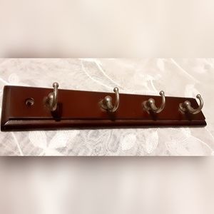 4-hook Key Rack Organizer